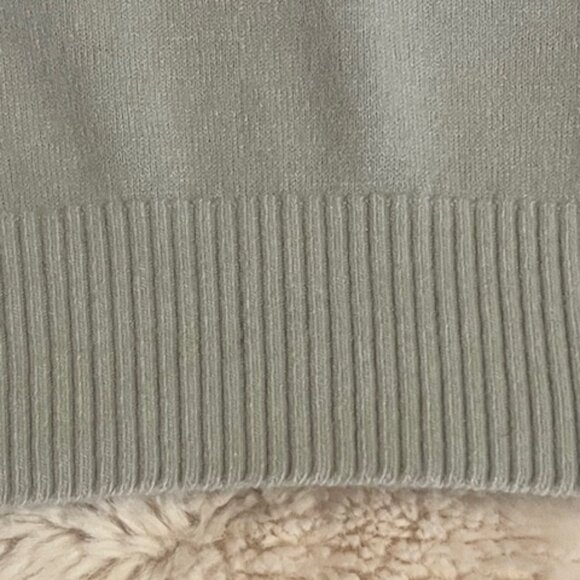 RARE Vintage GIVENCHY SPORT  Long Sleeve Turtleneck - Picture 3 of 14